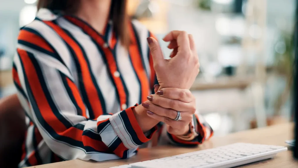 Photo d'une femme souffrant de Fibromyalgie